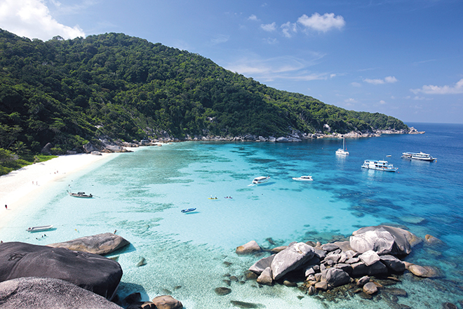 Le Isole Phi Phi chiudono ai turisti? La verità sulla spiaggia di The beach