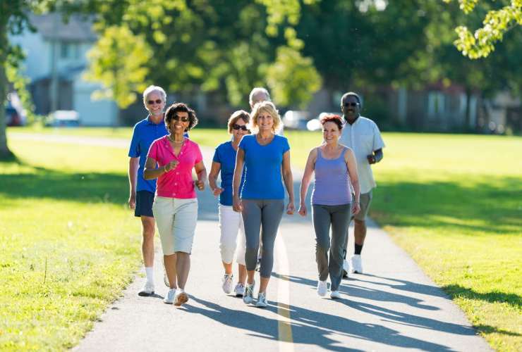 Benefici per la salute della camminata giornaliera