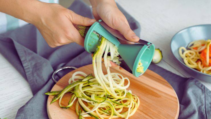 ricetta spaghetti di zucchine