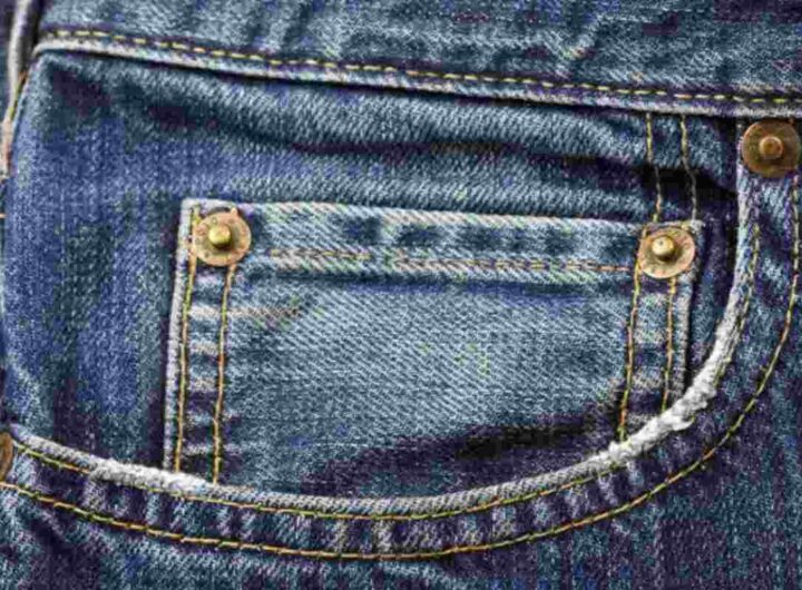 I jeans sono un capo d'abbigliamento amato per la loro versatilità e resistenza. Con il passare del tempo e le mode che cambiano